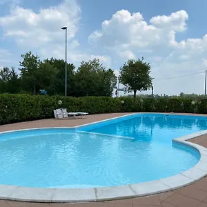 La Lanterna - In Con Piscina , Desenzano del Garda Italia