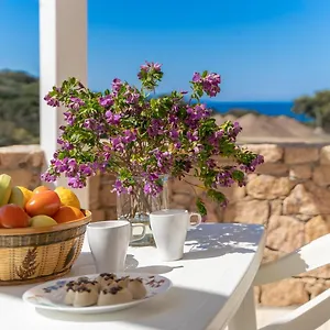 Sardegna Casa Mirta Vista Mare E Wifi , Isola Rossa Italia