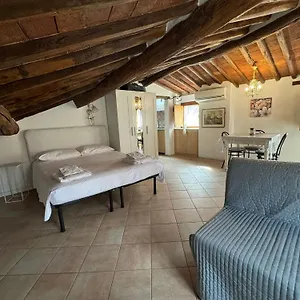 La Casa Del Galletto - At The Of The , Lucca Italia
